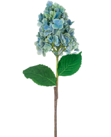 Een enkele steel van Kunst Hortensia 93 cm blauw met blauwe en groene hortensiabloemen met weelderige groene bladeren, geïsoleerd op een witte achtergrond.
