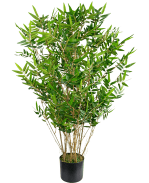 De Kunstplant Bamboe Deluxe 90 cm is een hoge, bladgroene kunstbamboe met slanke takken en lange, smalle bladeren in een zwarte pot, afgebeeld tegen een effen witte achtergrond.