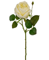 Die künstliche Rose Deluxe 45 cm weiß ist eine einzelne weiße künstliche Rose mit grünen Blättern und einer kleinen Knospe an einem langen Stiel, vor einem schlichten weißen Hintergrund.